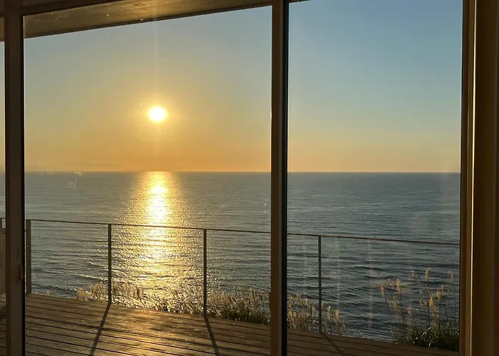 Cliff House Morai