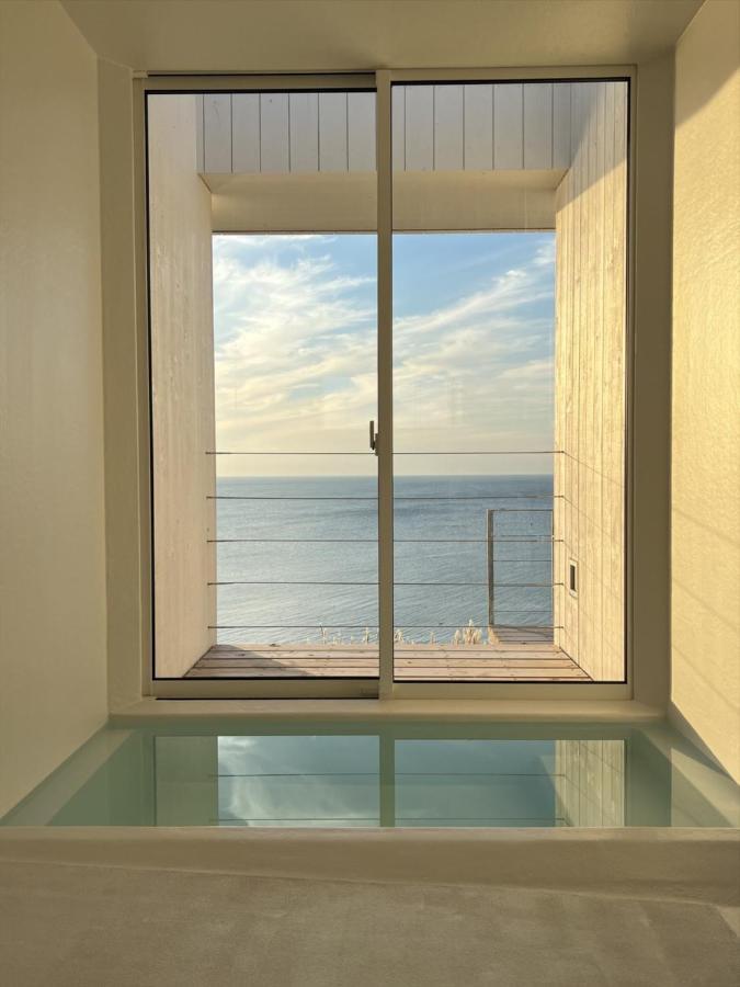 Cliff House Morai Villa *